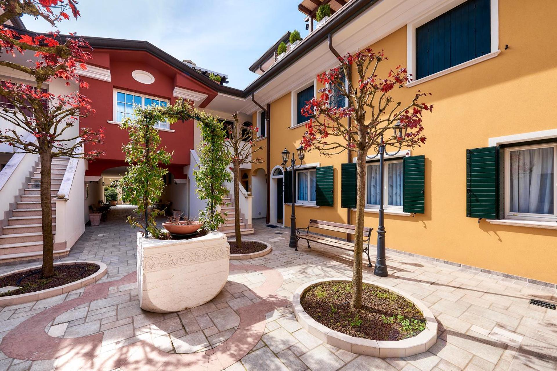 Jesolo Pines Beach House - Host Solution Lido di Jesolo Exterior foto